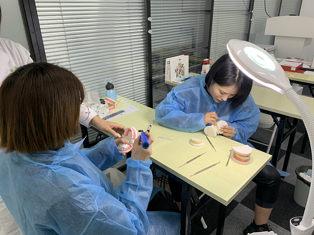 練習現(xiàn)場