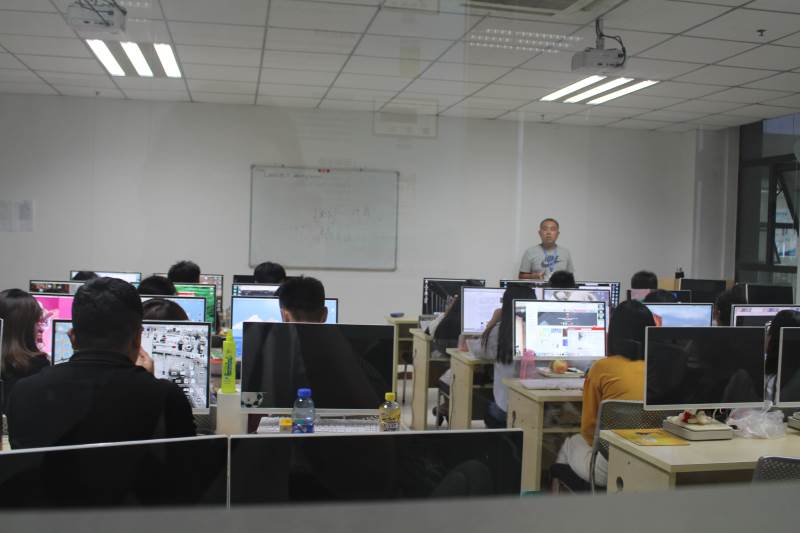 授課現(xiàn)場二
