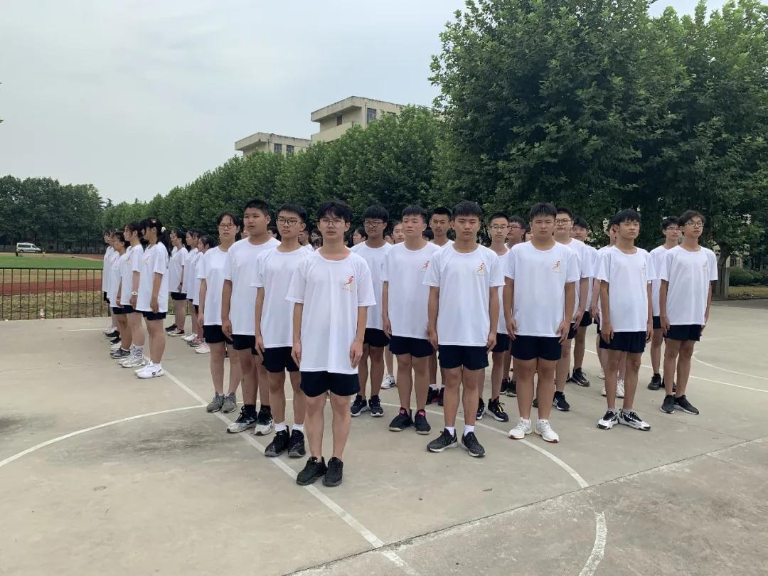 軍訓(xùn)風(fēng)采二