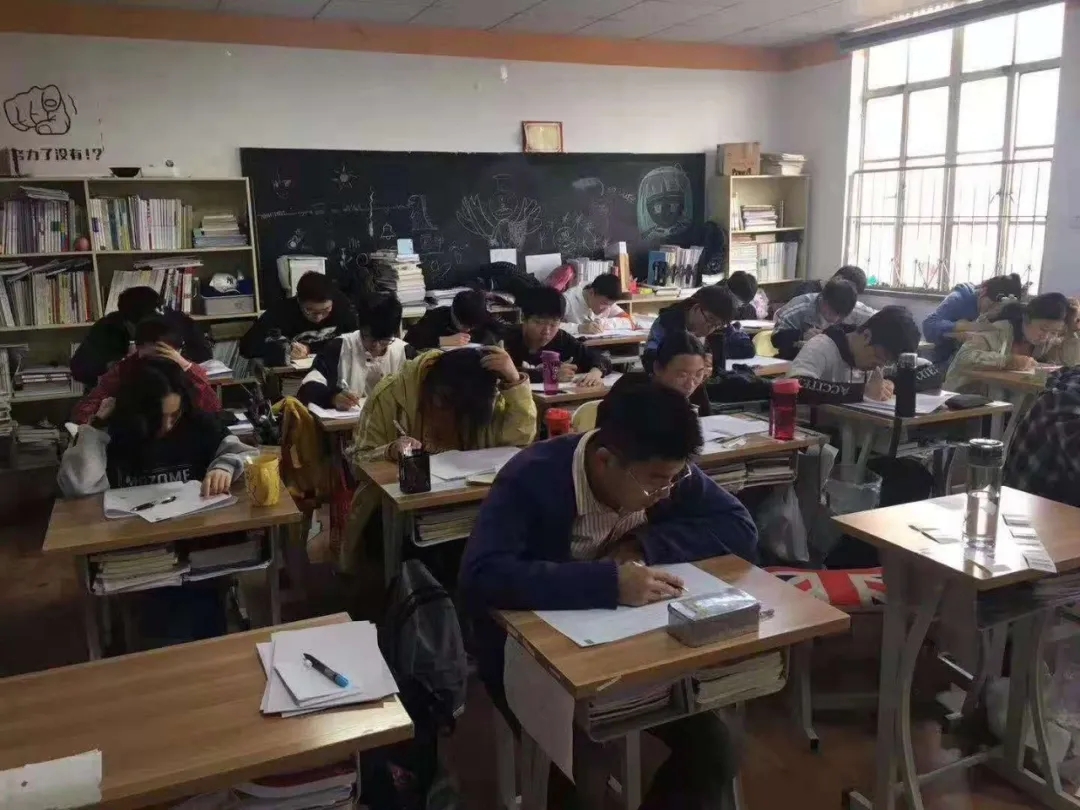 授課現(xiàn)場(chǎng)
