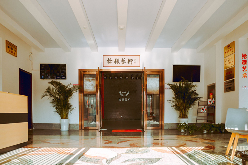 教學樓門廳