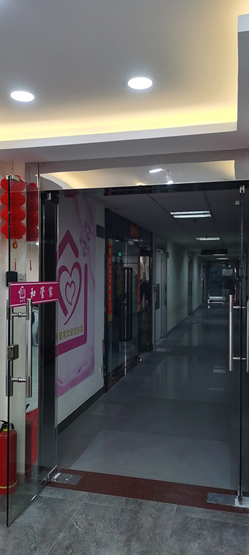 學(xué)校走道