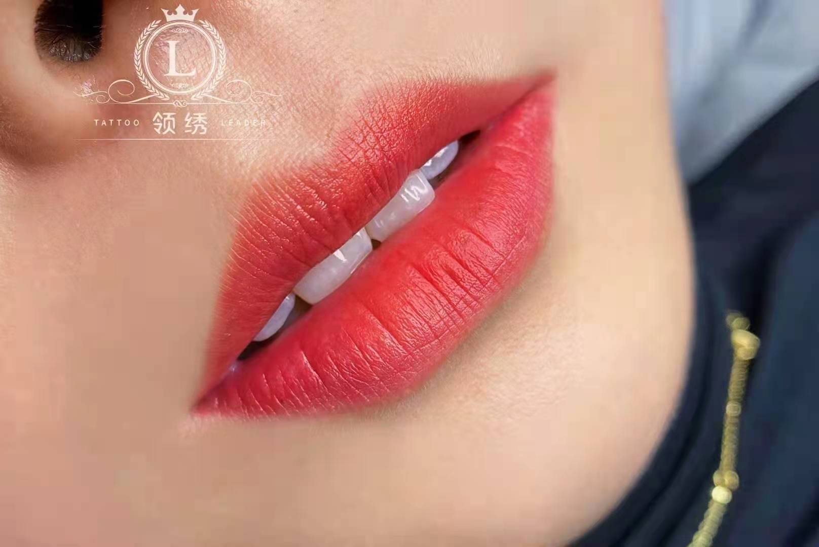 紋唇作品