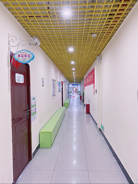 電子城校區(qū)走廊