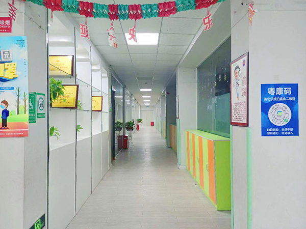 盧邊校區(qū)走廊
