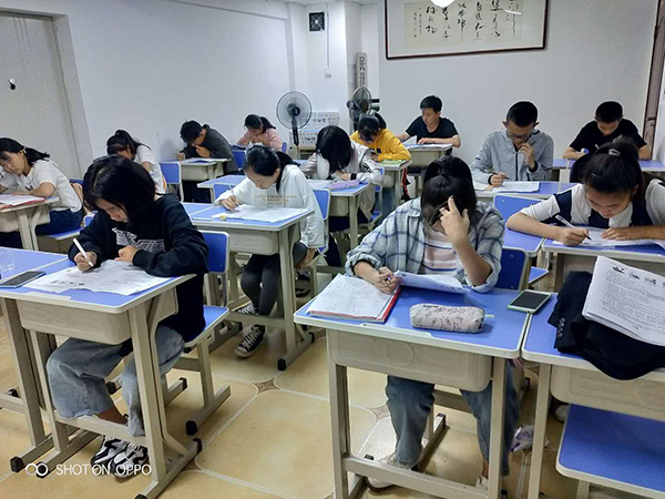 學習現(xiàn)場