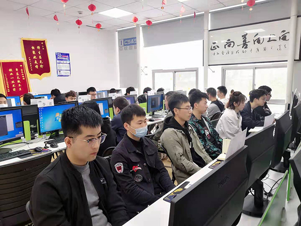 學習現(xiàn)場