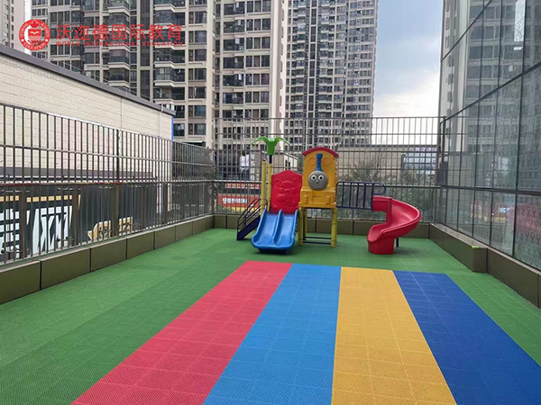 戶外操場