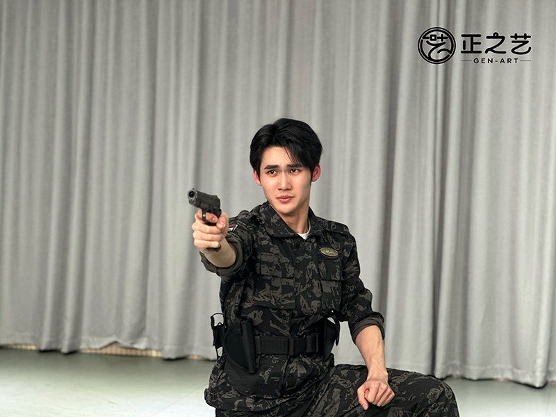 角色表演