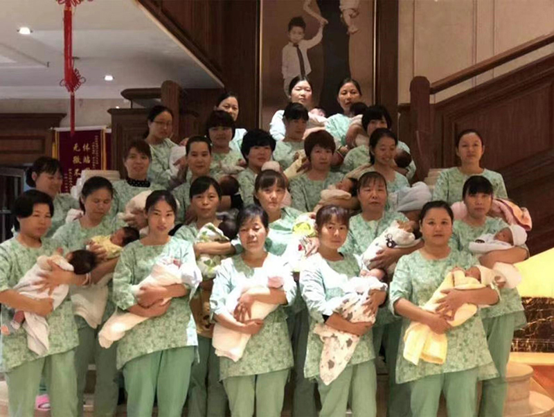 合影現(xiàn)場