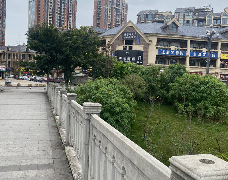 理工教學(xué)中心外景