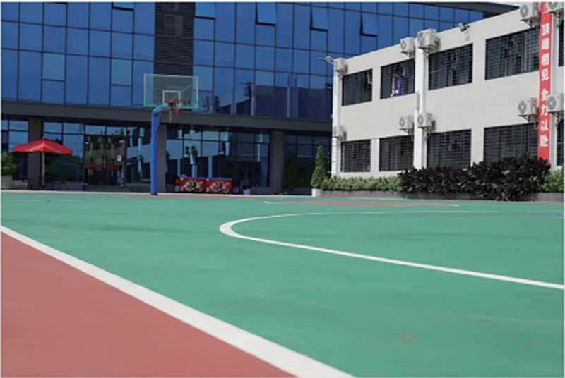 學(xué)校操場