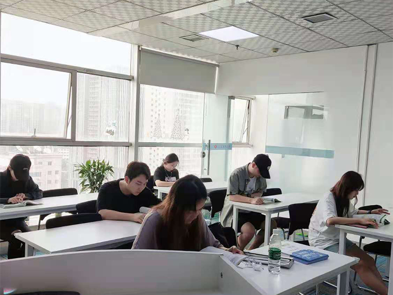 學習現(xiàn)場