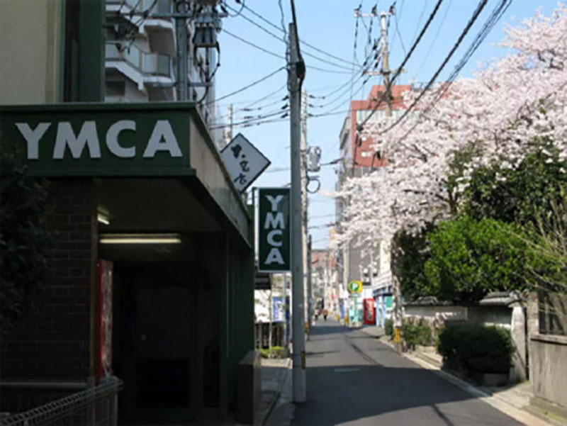 學(xué)校道路