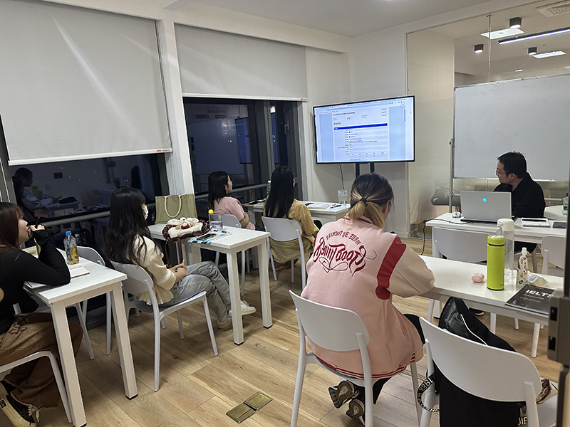 授課現(xiàn)場