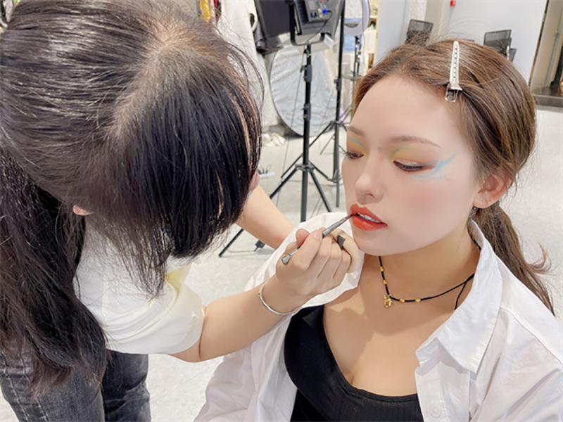 化妝教學(xué)
