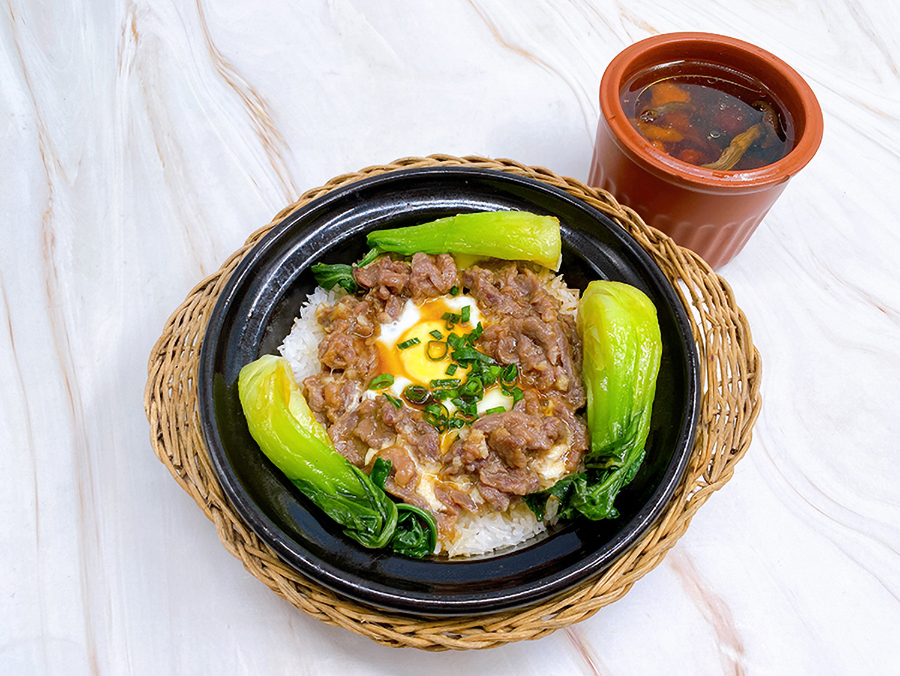 煲仔飯